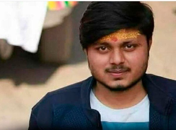 उत्तर प्रदेश के कासगंज में 26 जनवरी 2018 को तिरंगा यात्रा के दौरान मारे गए चंदन गुप्ता