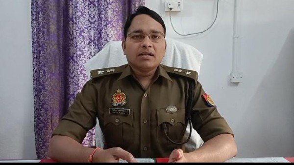 थाना कोतवाली मनकापुर क्षेत्र अंतर्गत दो पक्षों में पैसों के लेनदेन को लेकर हुए विवाद