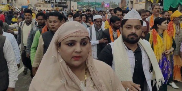 सैकड़ों मुस्लिम रामभक्तों ने रामलला का दर्शन-पूजन किया