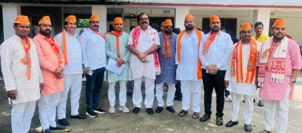 भाजपा टीम 11 पहुंची डीआईजी से मिलने