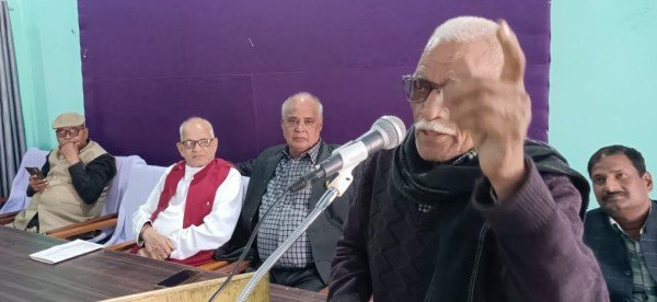 नये पत्रकारों के लिए नियमित प्रशिक्षण कार्यक्रम चलाने की आवश्यकता दिनेश पांडेय