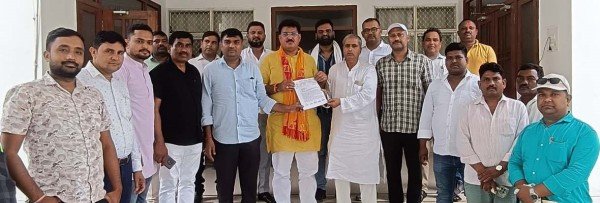 अच्छा हो कि सरकार इसके पहले अपना निर्णय वापस ले लेःउदयषंकर शुक्ल