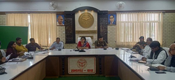 होली के त्यौहार को शांतिपूर्ण संपन्न करने के लिए बैठक संपन्न