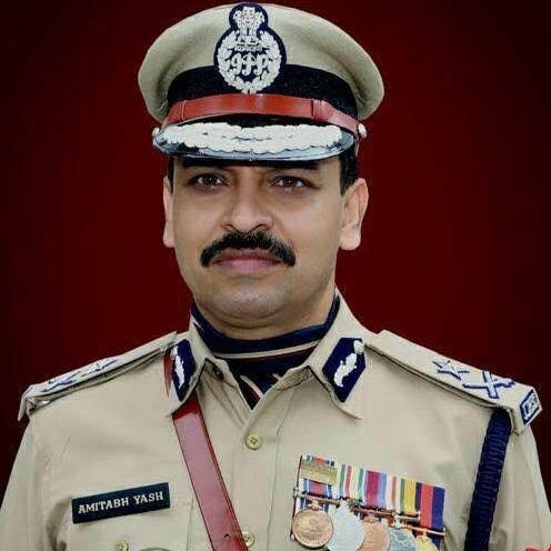 IPS प्रशांत कुमार DGP उत्तर प्रदेश ने IPS अमिताभ यश ADG ला एंड ऑर्डर & STF को लोकसभा चुनाव के लिए नोडल अफ़सर नियुक्त किया