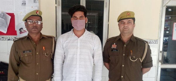 पुलिस महानिदेशक उ0प्र0 के निर्देशन में चलाए जा रहे