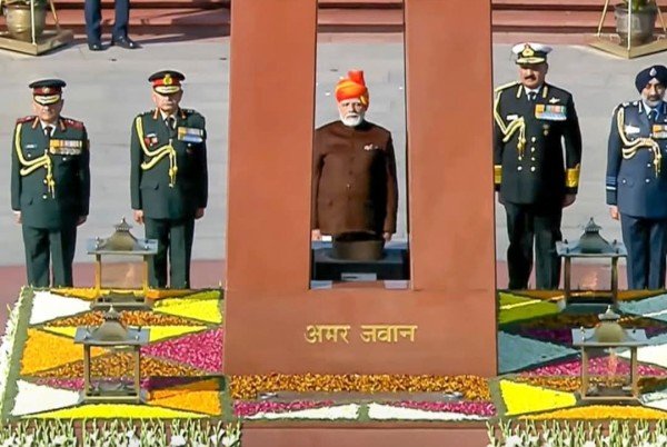 नरेंद्र मोदी ने रविवार को 76वें गणतंत्र दिवस पर/......