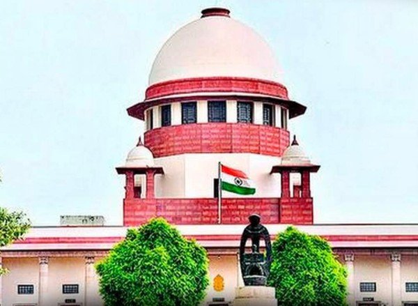 राज्य सरकारों द्वारा मुफ्त में पैसे बांटने की प्रथा