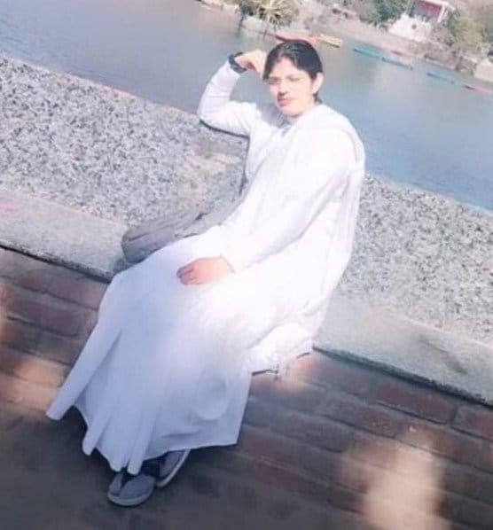 बागपत जिले के ब्रह्मकुमारी आश्रम में ब्रह्मकुमारी दीदी शिल्पा (28 साल) का शव फांसी पर लटका मिला है।