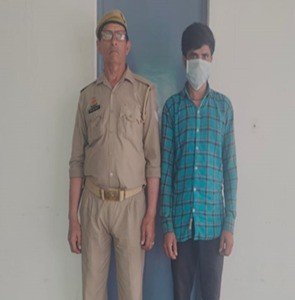 हापुड़ देहात पुलिस ने थाने के मु0अ0सं0 15/2024 धारा 363, 376 भादवि व 5एल/6 पॉक्सो एक्ट में वांछित अभियुक्त को किया गिरफ्तार।