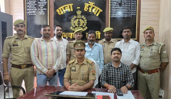 हर्रैया पुलिस की मेहनत रंग लाई, थरा गया इनामिया अभियुक्त