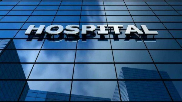 डा. गौड़ के यहां मरीजों का जेवर तक उतार लेते