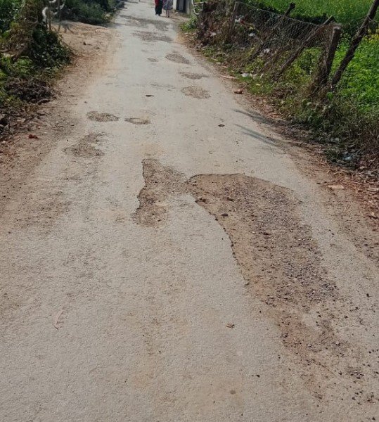 क्या एसडीएम साहब छेनी हथौड़ी चोर भी हो सकतें?