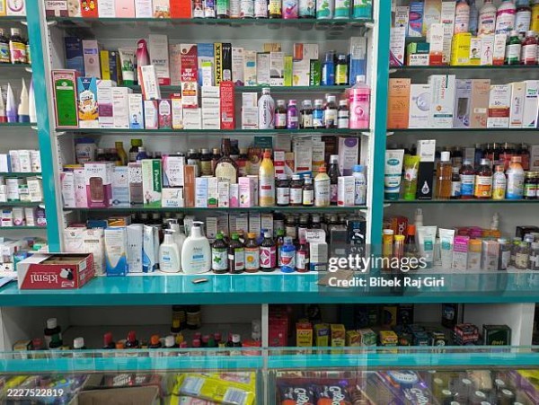 ‘नशे’ के कारोबारी ‘दंपत्ति’ के ‘बचाव’ में उतरे ‘नेता’, ‘अधिकारी’ और ‘पत्रकार’!