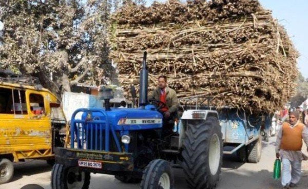 गन्ना लोडिगं के नाम पर लिए जा रहे सौ रुपया