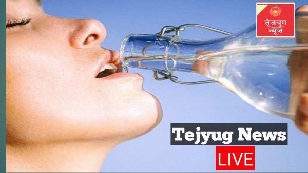 क्या बोतल में मुंह लगाकर पानी पीने से सेहत पर पड़ता है कोई असर? जानें क्या है जवाब