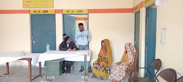 प्राथमिक स्वास्थ्य केन्द्र पर मुख्यमंत्री जन आरोग्य मेले का हुआ आयोजन।