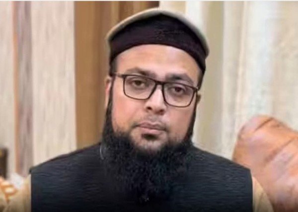 जामा मस्जिद के सामने बन रही पुलिस चौकी