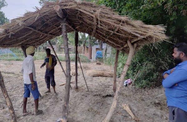 चुल्लु भर पानी में विधायक को नहीं महिला को डूब मरना चाहिए!