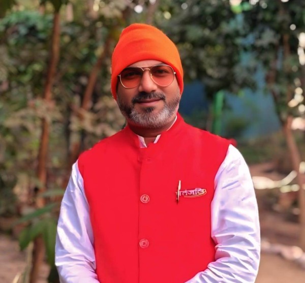 ‘ईश्वर’ की इच्छा ‘मानकर’ मन में ‘तृप्ति’ का ‘भाव’ रखना ही संतोष ‘कहलाता’:डॉ नवीन सिंह