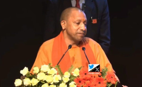 यूपी पुलिस  दंगाइयों की काल है..