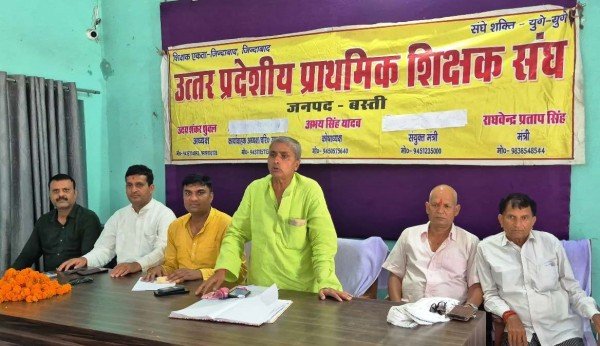 मानकोें की खुली अनदेखी कर रहे हैं अधिकारीःउदयशंकर शुक्ल