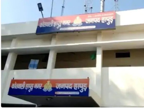 संदिग्ध हालत में कक्षा 9 की छात्रा की मौत