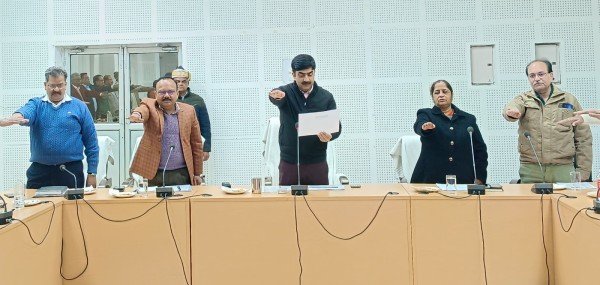 कमिशनर ने टीबी उन्मूलन कार्यक्रम को सफल बनाने को शपथ दिलाया