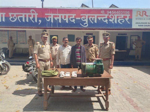 चोरी के सामान सहित दो अंतर्जनपदीय चोर गिरफ्तार