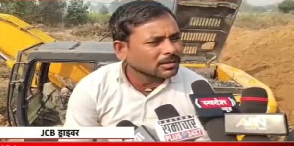 प्रधानजी जाइए पहले नेताजी से एनओसी लाइए, फिर मिलेगी स्वीकृति