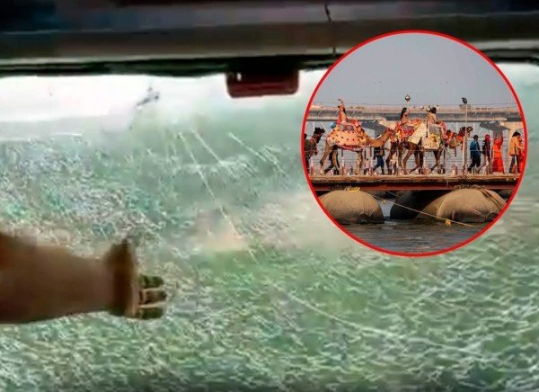 महाराष्ट्र के जलगांव स्टेशन के पास ट्रेन पर पत्थर फेंकने की घटना सामने आई है।