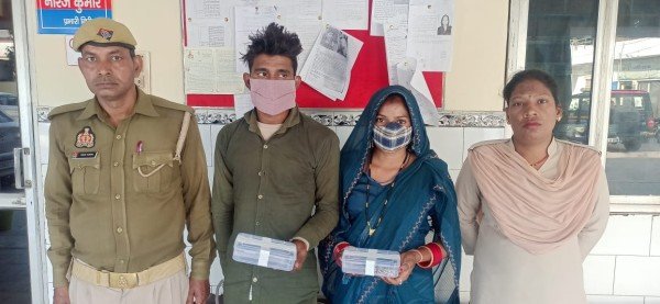 नगर पुलिस ने धोखाधड़ी से शादी कर चोरी करने वाली एक महिला अभियुक्ता सहित 02 अभियुक्तों को किया गिरफ्तार