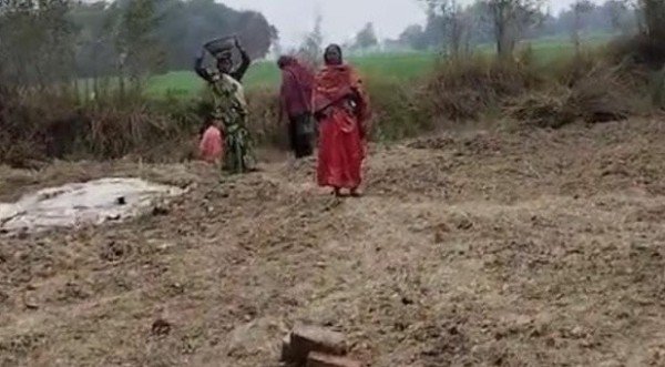 मस्टरोल निकाला 77 का मौके पर 13 मजदूर