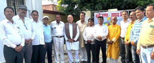 बस्ती स्वयं में आध्यात्म, साहित्य और प्रगति के विविध आयाम समेटे हुएःडा. वर्मा