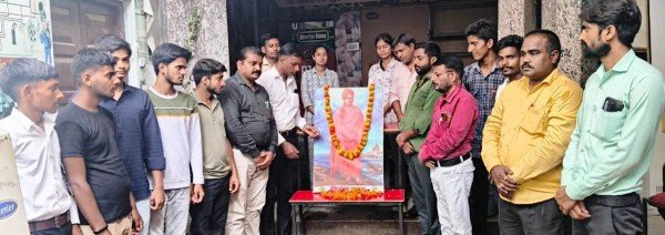 चित्रांश क्लब ने स्वामी विवेकानन्द को किया नमन