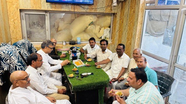 देश में शिक्षा भाईचारा विकास के लिए राहुल गांधी का प्रधानमंत्री बनना जरूरी.*.