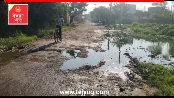 केरल राज्यपाल के घर की राह में जलभराव