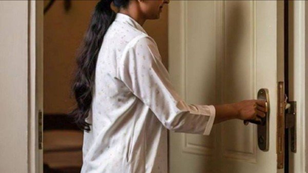 कोचिंग सेंटर में टीचर बना रहा था 12वीं की छात्रा से संबंध