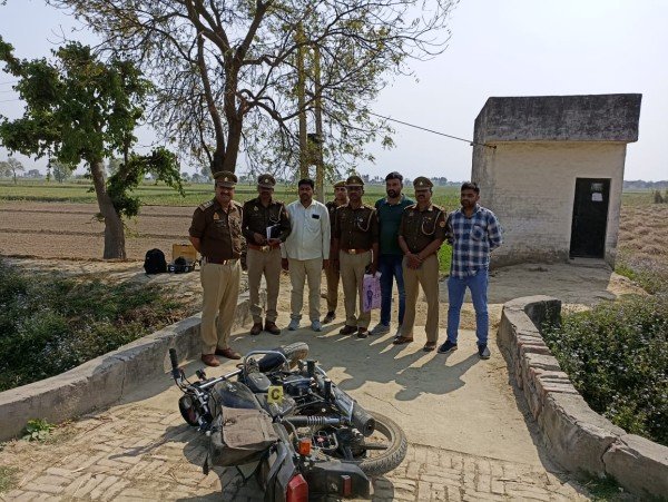 महज दो घंटे के अंदर लूट का खुलासा,दोनो लुटेरे गिरफ्तार।