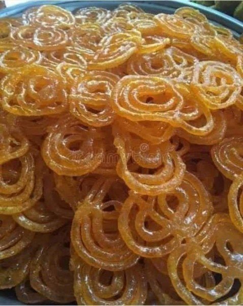 जलेबी : बिहार और खासकर उत्तरी भारत में जलेबी बड़े शौक से खायी और खिलाई जाती है, परन्तु दुनिया के 90 फीसदी लोग जलेबी का संस्कृत और अंग्रेजी नाम नहीं जानते ।