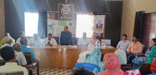 बखरिया में कृषि जागरूकता कार्यक्रम का आयोजन