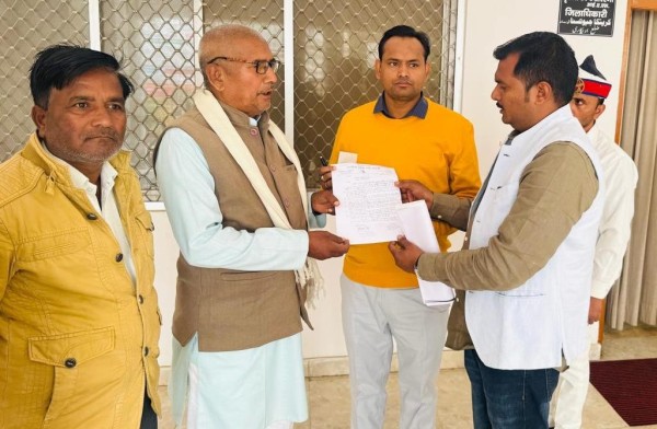 खरीफ’ में भी ‘खाद’ की ‘कालाबाजारी’ का ‘ज्ञापन’ दिया, ‘रबी’ में भी ‘दिया’!