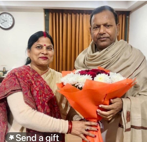 ‘मोदूजी’ ‘हजार-दो हजार’ के ‘बुके’ पर ‘टिकट’ नहीं ‘मिलता’!