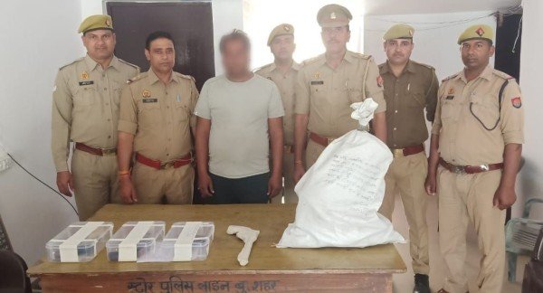 अवैध शस्त्र फैक्ट्री का भंडाफोड एक शातिर बदमाश गिरफ्तार