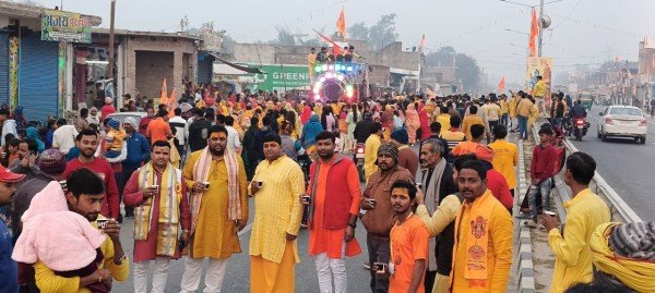 श्री रामलला की निकाली गई शोभायात्रा हजारों राम भक्त हुए शामिल