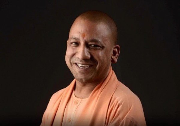 प्रयागराज महाकुंभ में कैबिनेट की बैठक के बाद मुख्यमंत्री योगी आदित्यनाथ ने राज्य के युवाओं के लिए बड़ा ऐलान किया।