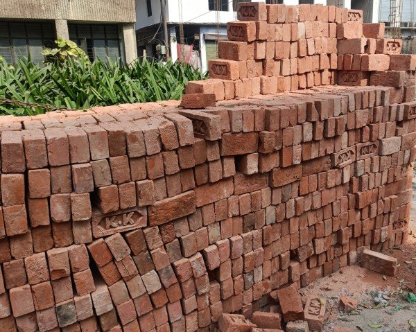 अध्यक्षजी’ कुछ तो ‘शर्म’ कीजिए, ‘बहुत’ लूट ‘लिया’ ‘अब’ तो छोड़ ‘दिजीए’!