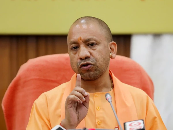 योगी सरकार चिकित्सा शिक्षा में देगी करीब 12 सौ नौकरियों की सौगात