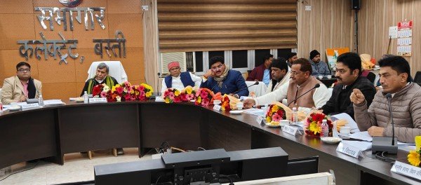 हरीश सिंह ने सदन में फोड़ा बम, रह गए सभी दंग